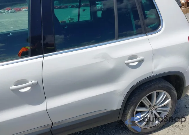 WVGAV3AXXDW572100: 43027712