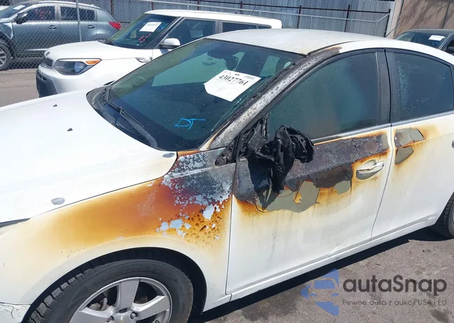 1G1PC5SB5FZ257833: 43027761