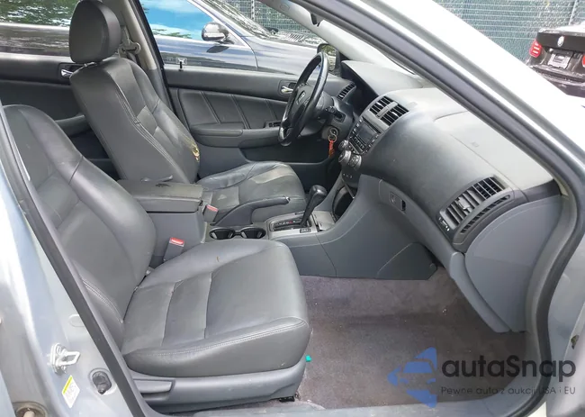 JHMCN36465C002575: 43027837