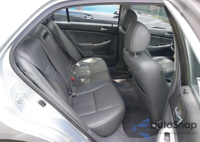 JHMCN36465C002575: 43027837