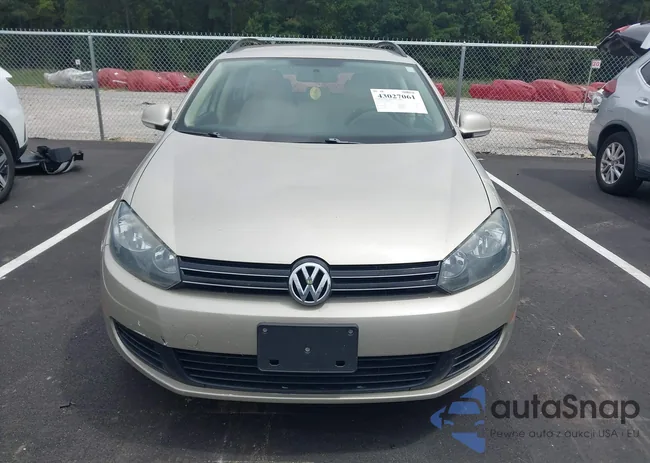 3VWPL7AJ2DM624923: 43027061