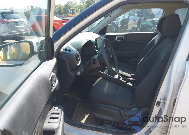 KMHRB8A35MU108424: 43027062