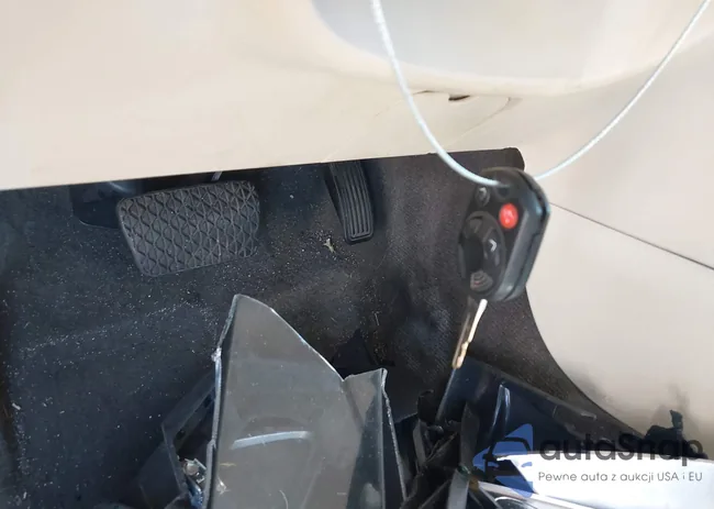 3LNHL2GC9CR839926: 43027077