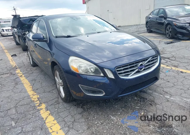 YV1622FS9C2025121: 43027092