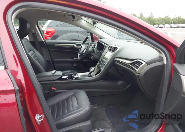 3FA6P0HD3GR372896: 43027145