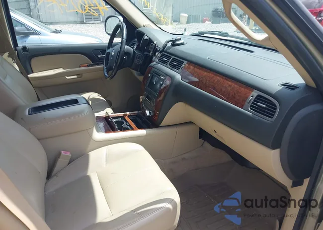 1GNFC13028R161161: 43027155