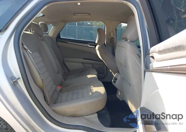 3FA6P0H78JR118313: 43027157