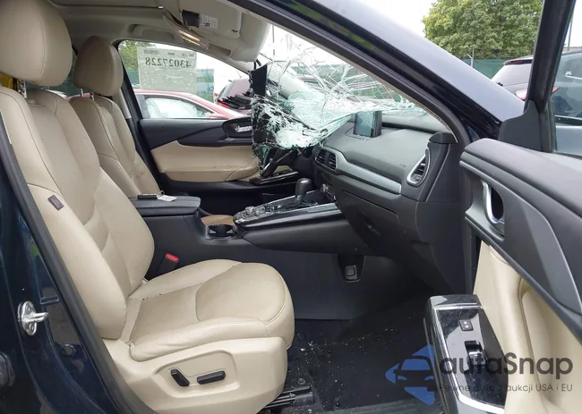 JM3TCBCY7G0100955: 43027228