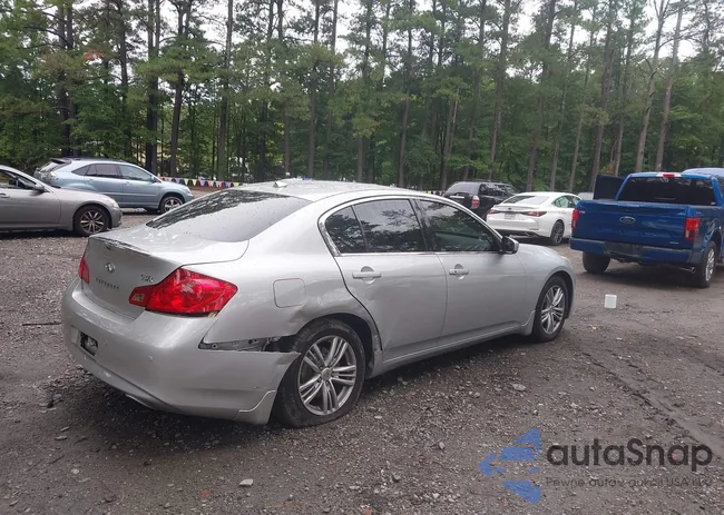 JN1CV6AR9DM752585: 43027262