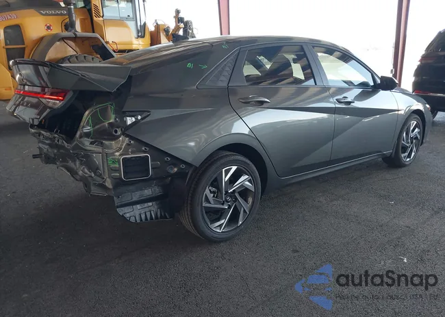 KMHLM4DJ2SU147116: 43028392