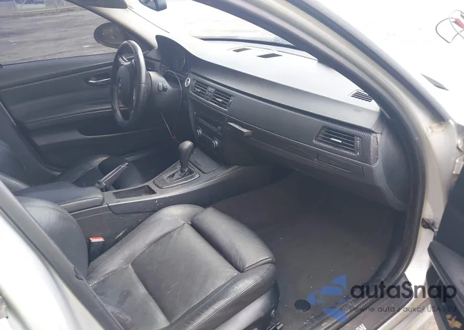 WBAVA33517KX81229: 43028408