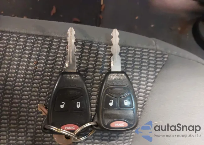 3D7KS28T09G561424: 43028444