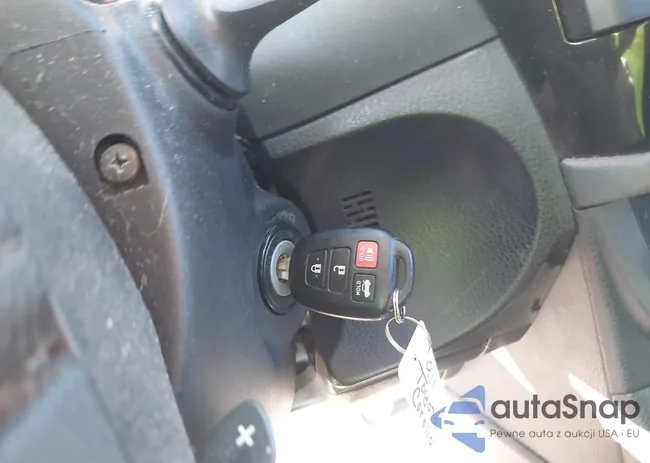 2T1BURHE5FC406582: 43028669