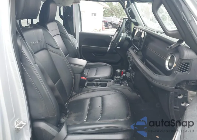 1C4RJXP64RW148427: 43028683