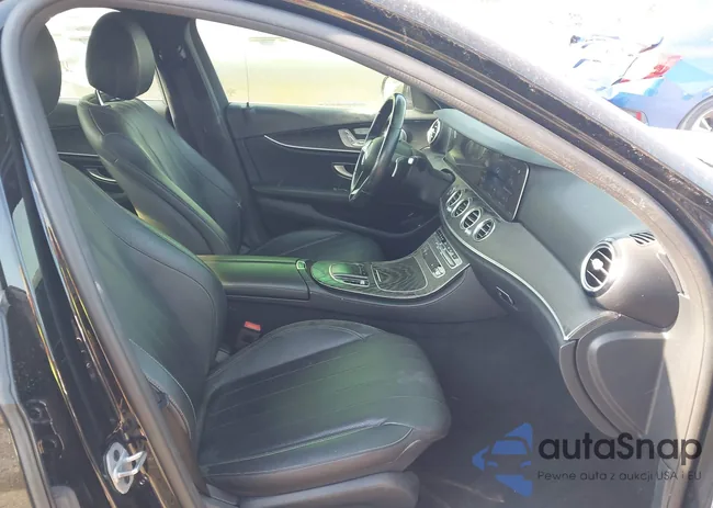 W1KZF8EB3MA967982: 43028701