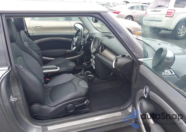 WMWMF73529TW84266: 43028809