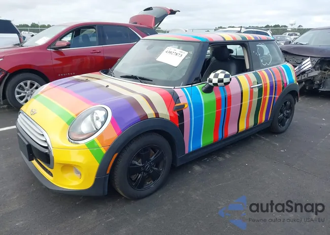 WMWXM5C57F3A04366: 43027873