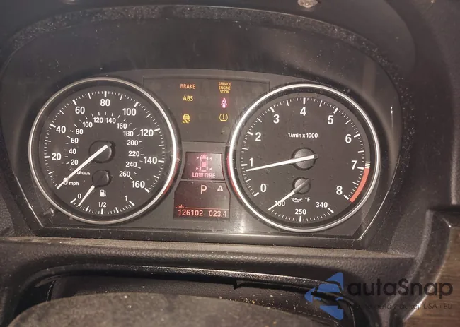 WBAKE3C59DE771744: 43028146