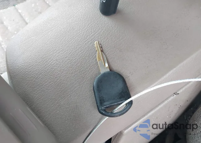 1FMZU72K13UB59704: 43029571