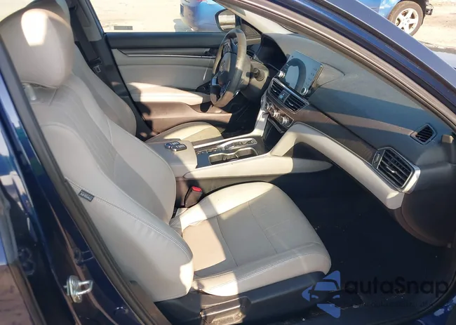 1HGCV3F41JA008650: 43029595