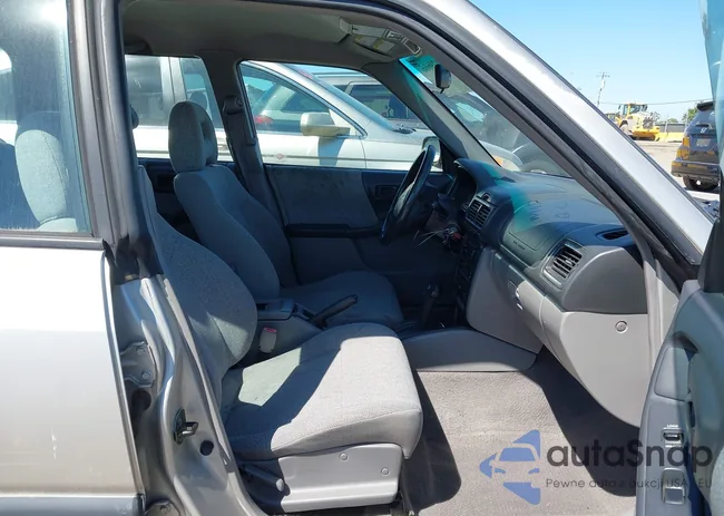 JF1SF63561H768401: 43029666