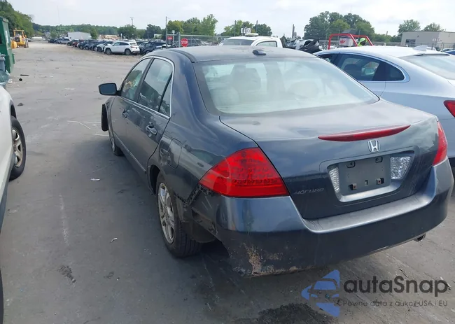 1HGCM56826A132919: 43029755