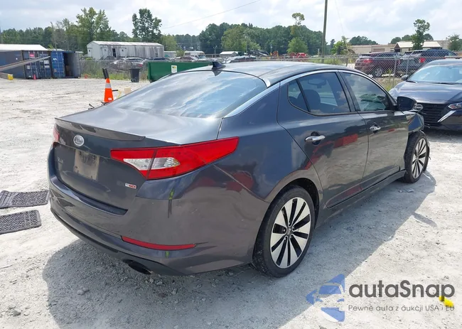 KNAGR4A62B5148555: 43028873