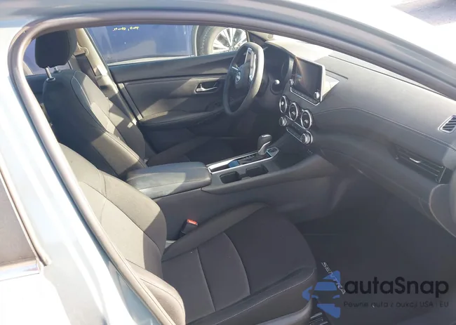 3N1AB8CV7RY354737: 43028878