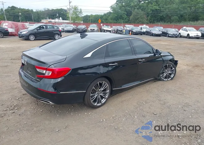 1HGCV1F9XJA002328: 43028885