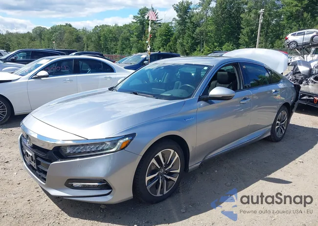 1HGCV3F9XJA004849: 43028941