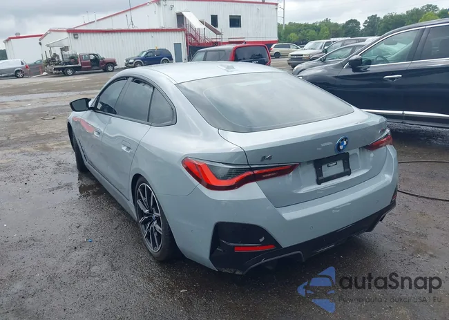 WBY33AW0XPFP05542: 43029006