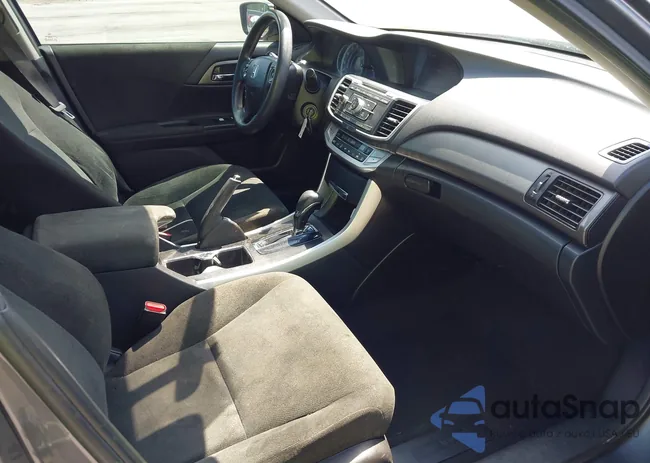 1HGCR2F37DA252474: 43029053