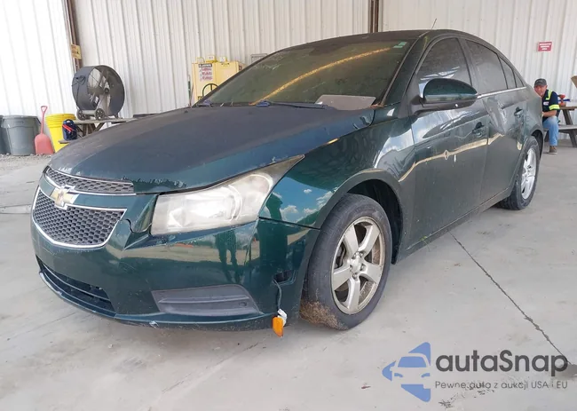 1G1PC5SB6E7303406: 43029082