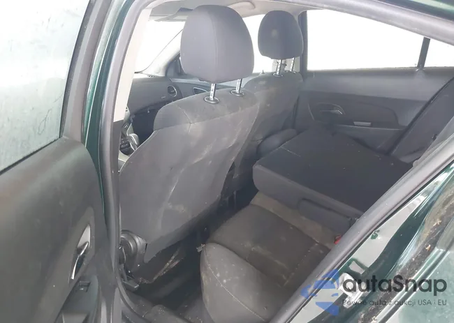 1G1PC5SB6E7303406: 43029082