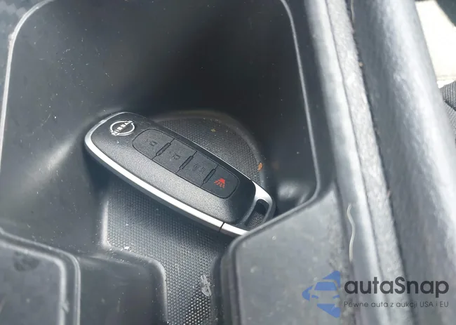 3N1AB8CV4RY246009: 43029114