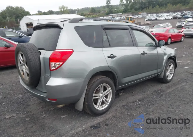 JTMBD33V486067098: 43030391