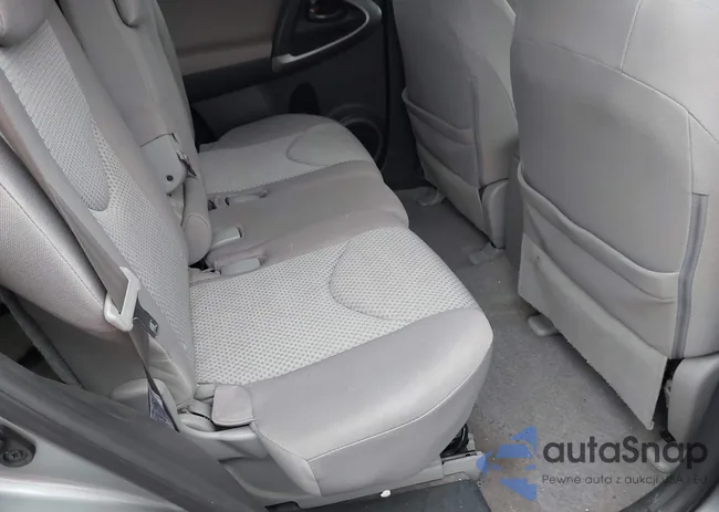 JTMBD33V486067098: 43030391