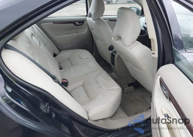 YV1RS592672623537: 43030559