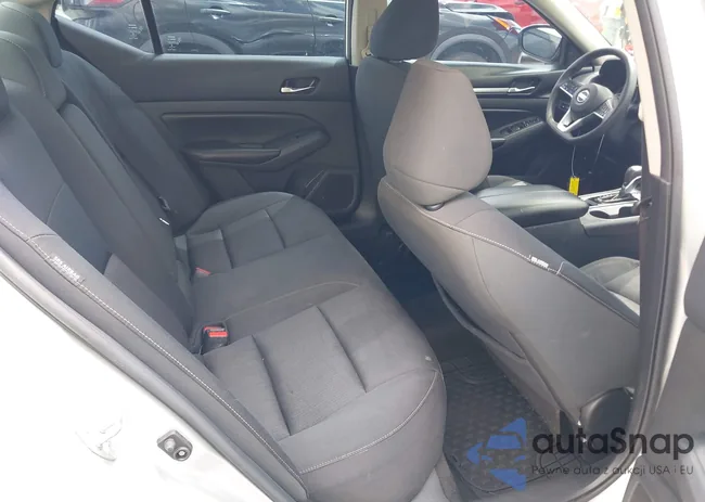 1N4BL4DV5NN315695: 43030661