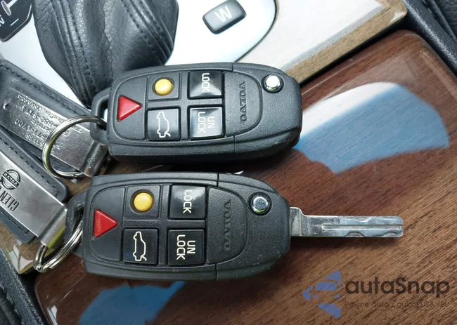 YV4952CZ7B1572644: 43030782