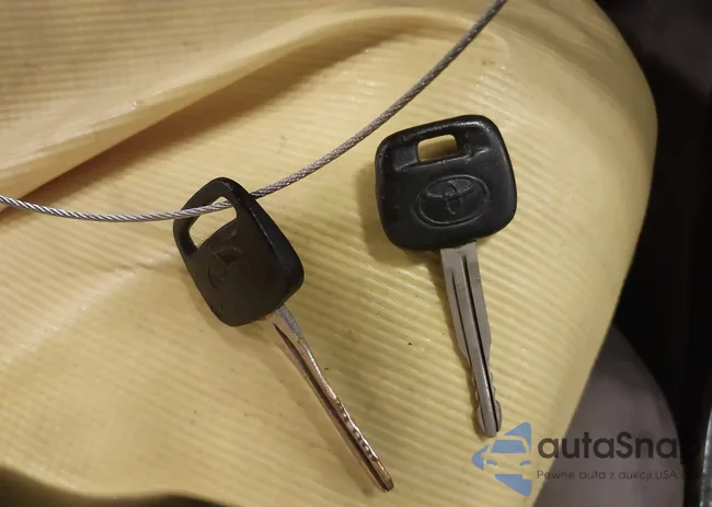 4T1BE32K34U908186: 43030185