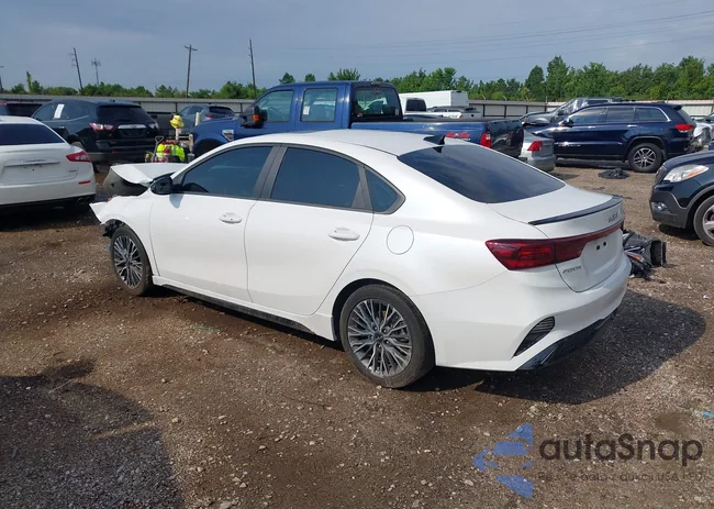 3KPF54AD4RE773837: 43030264