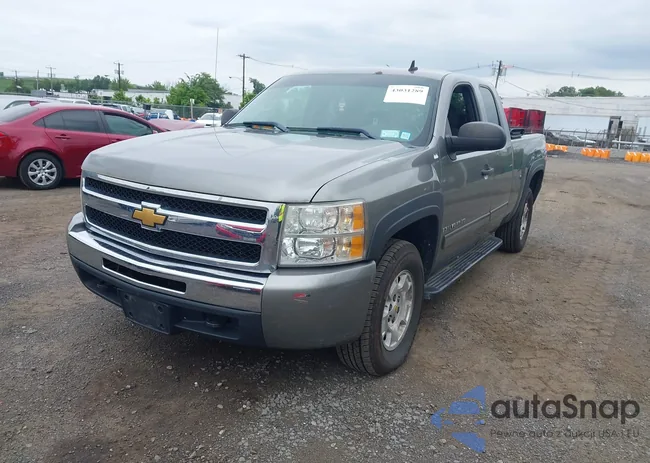 1GCEK29J79Z147853: 43031289