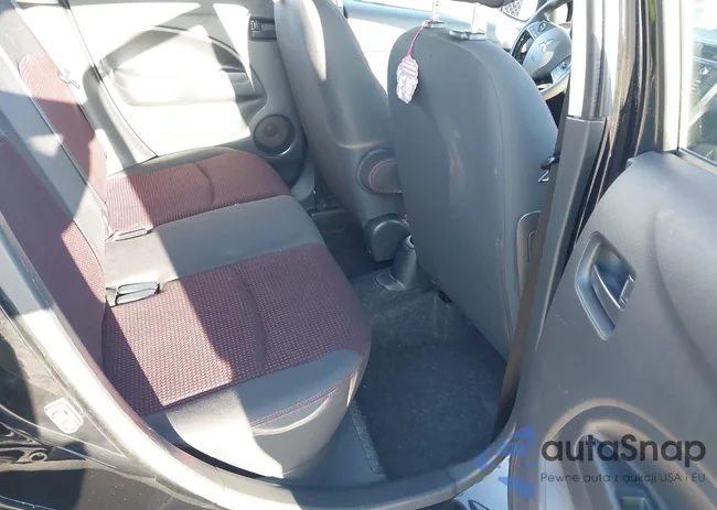 ML32A5HJ3KH016183: 43031322