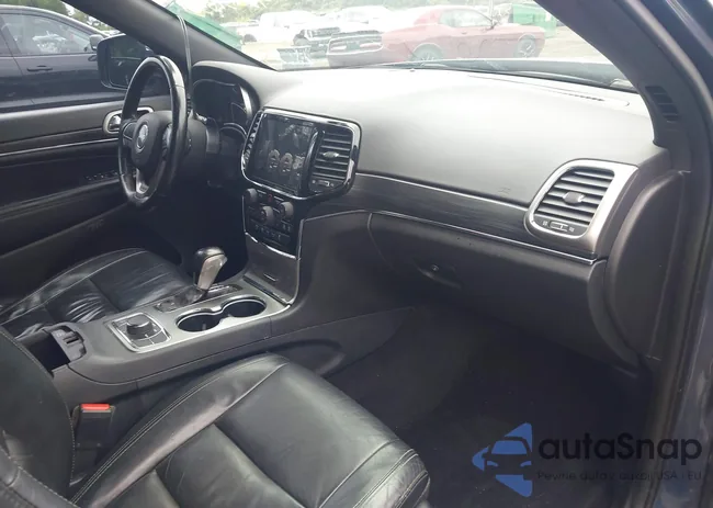 1C4RJFBG6LC358479: 43031355