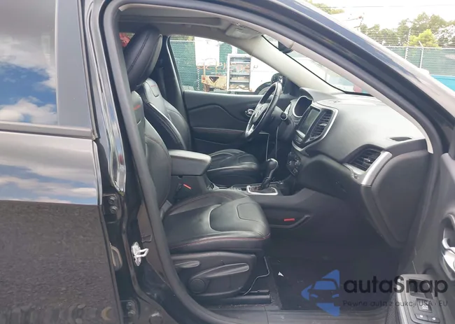 1C4PJMBS5FW570213: 43031530