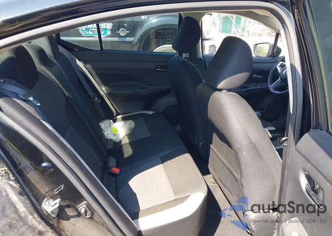 3N1CN8EV5LL829609: 43031556