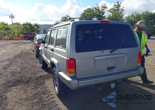 1J4FF58SXYL267033: 43031650