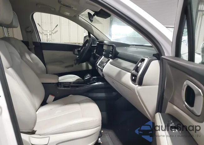 5XYRHDLFXMG060830: 43031653