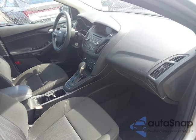 1FADP3F27HL240346: 43031719